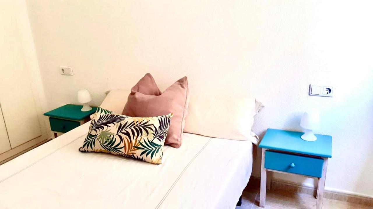 2 Linea Cala Del Palangre Apartman Torrevieja Kültér fotó